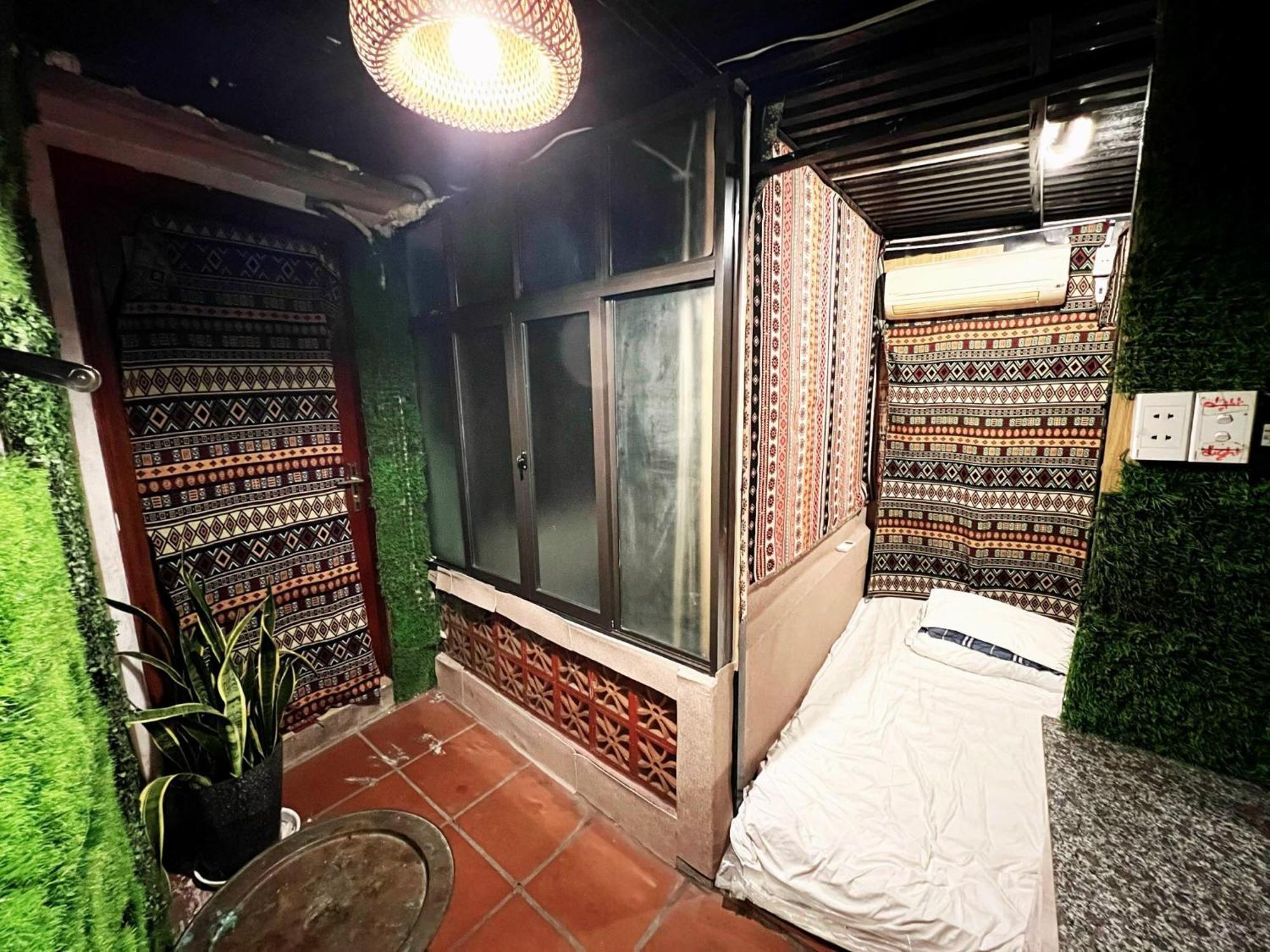 Ubuntu Hostel - Book Tour Here , Stay Here Free ฮานอย ภายนอก รูปภาพ