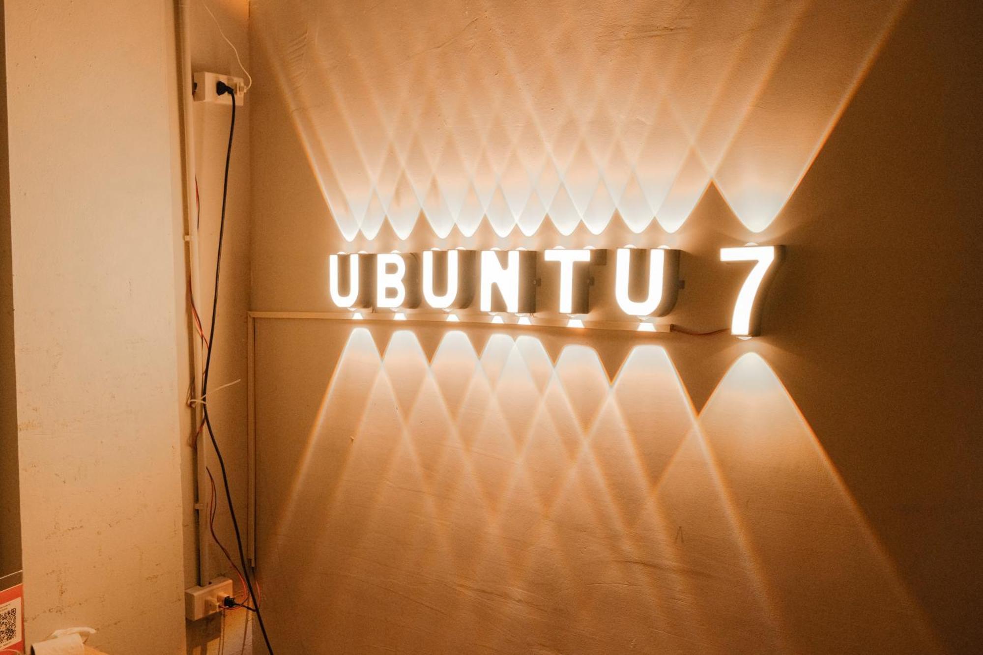 Ubuntu Homestay & Tours ฮานอย ภายนอก รูปภาพ