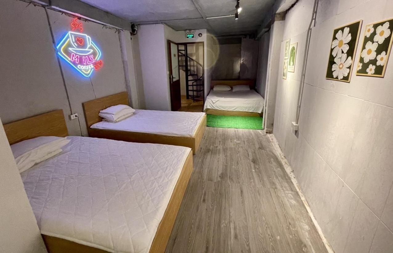 Ubuntu Homestay & Tours ฮานอย ภายนอก รูปภาพ