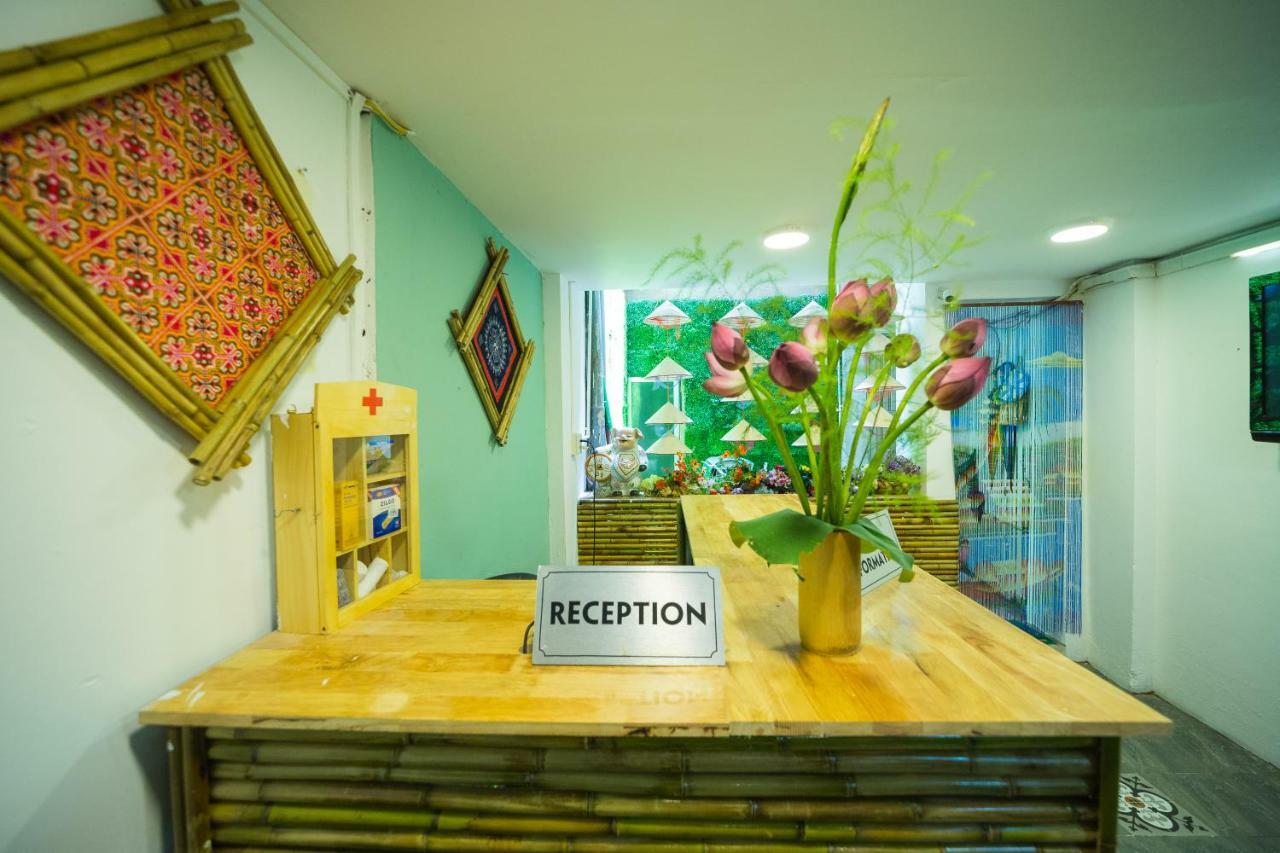 Ubuntu Hostel - Book Tour Here , Stay Here Free ฮานอย ภายนอก รูปภาพ